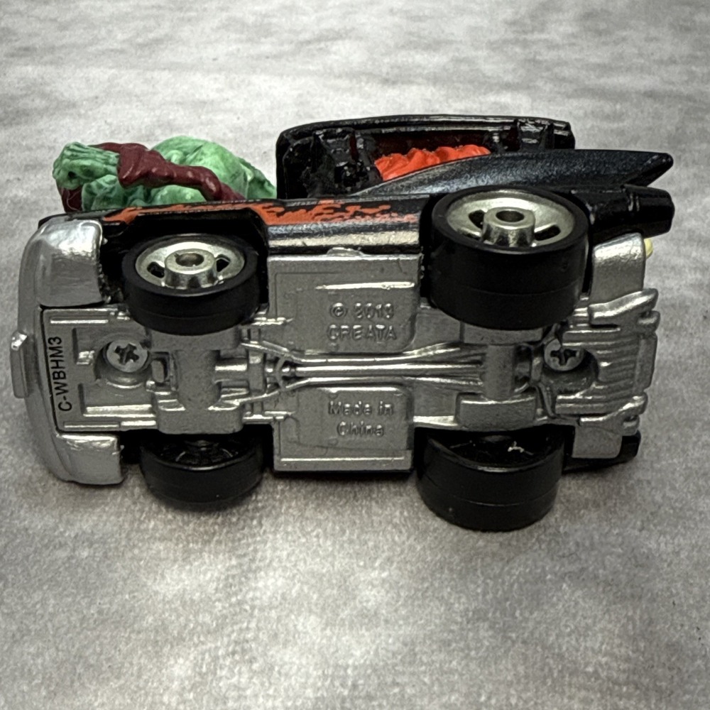 Monster 500 Zoom Zombie Diecast Hearse Car 2013 Creata Toys R Us Exclusive EUC - Picture 9 of 10